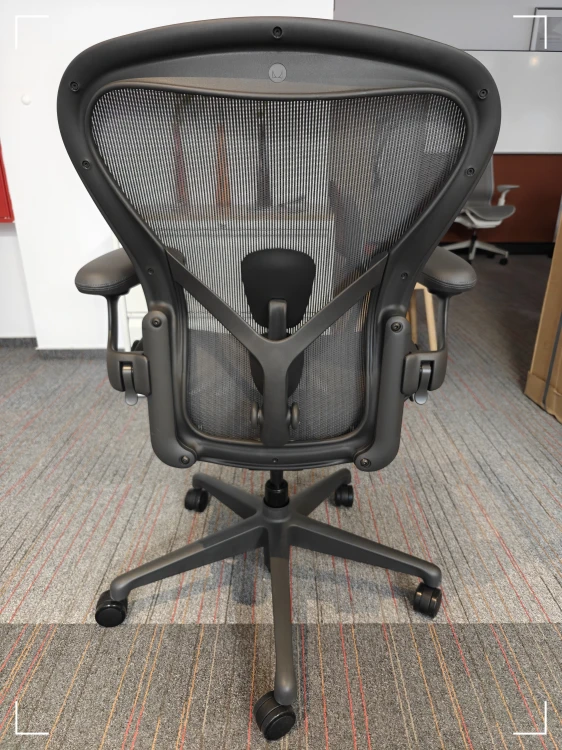 Herman Miller Aeron B Grafit Outlet 3.jpg
