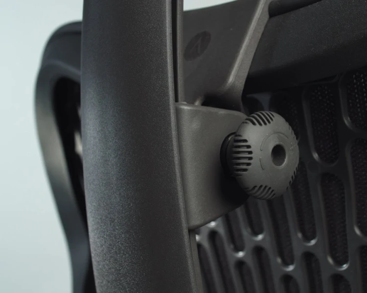 Atlas Headrest Mirra2_2.jpg