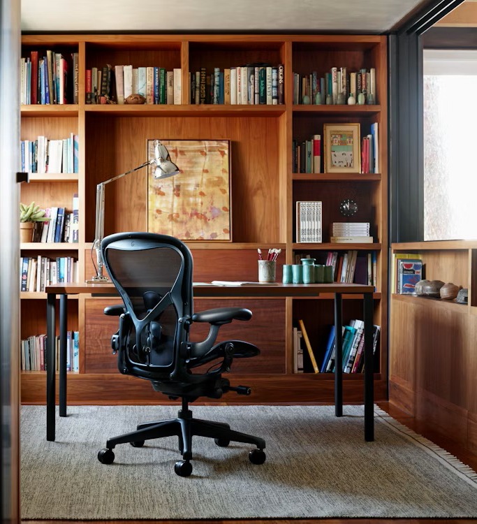aeron herman miller
